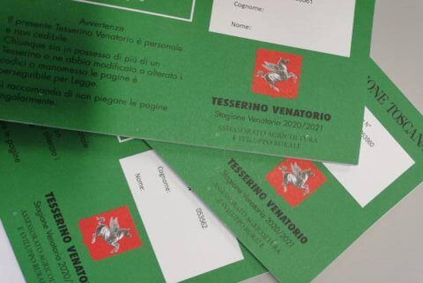 CONSEGNA TESSERINI VENATORI STAGIONE 2025-2026